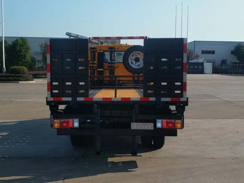 楚飛牌CLQ5040TQZ6Q型清障車(chē)