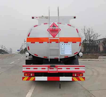 楚飛牌CLQ5181GYY6D型運油車